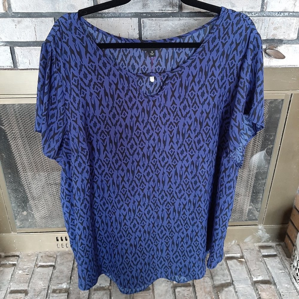 Geometric Torrid Top